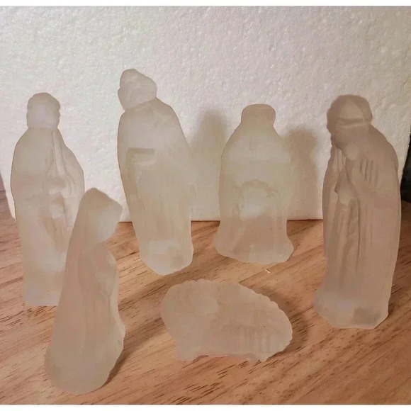 Unbranded Other - Vintage Frosted Glass Nativity Set 6 Pcs Joseph Mary Jesus Wisemen Original Box